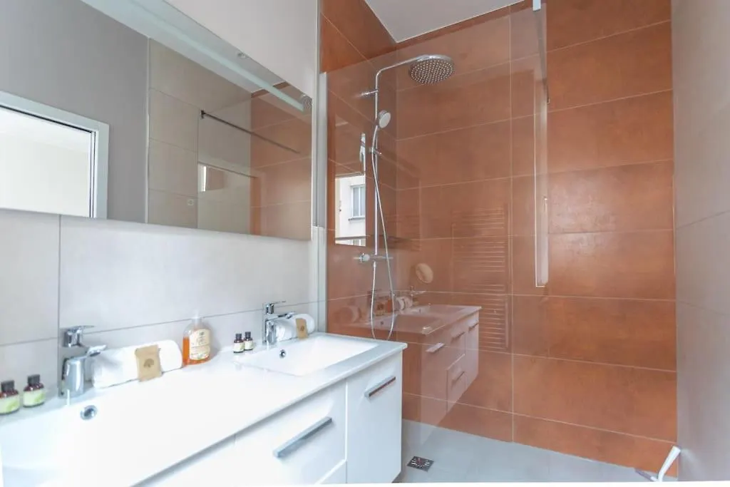 Odeon Luxury Apartment Paris