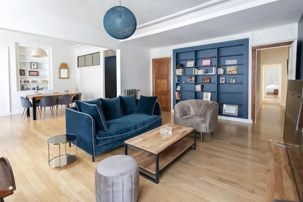 Odeon Luxury Daire Paris Fransa